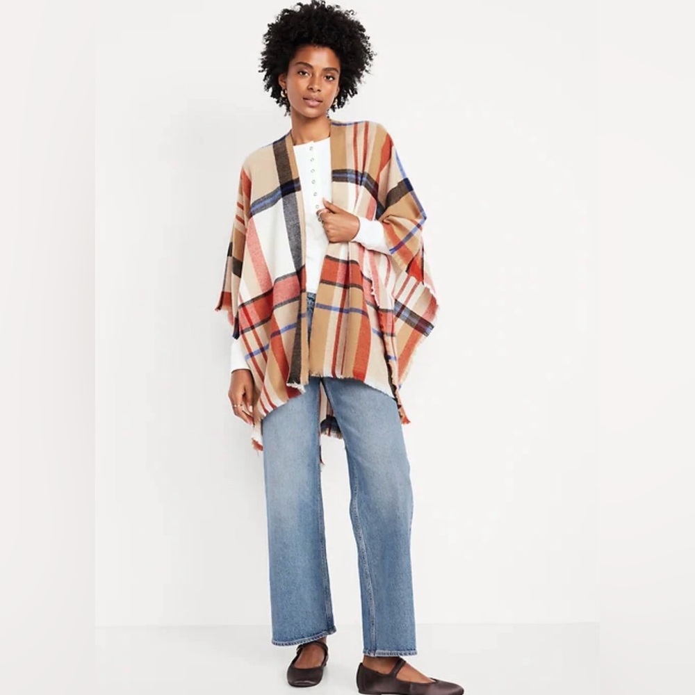 OLD NAVY Women’s Flannel Fringe Poncho Color - Red Combo NWOT